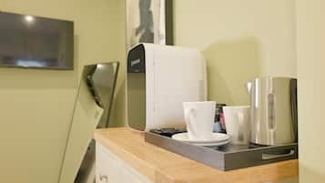 Economy Double Room | Television