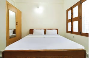 Deluxe Double Room, Multiple Beds | Hypo-allergenic bedding, desk, free WiFi - Hotel Bhameshwari Haridwar (Haridwar)