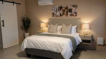 House, 3 Bedrooms, Balcony