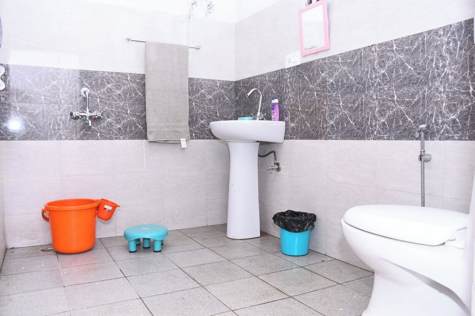 Chambre Simple | Salle de bain