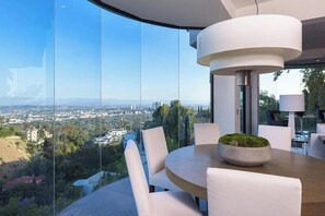 Luxury House, Multiple Beds, Pool Access, Mountain View (Beverly Crest) | Dining - Beverly Crest: Ultra-private BH Retreat w/ Infinity Pool & Skyline Vistas (Beverly Hills)
