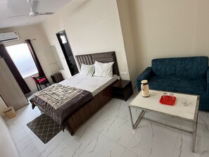 Room - Sundervan Resort (Alwar)