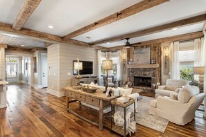 Smart TV - WaterSound Bridges Retreat | Private Pool | Gated | Near 30A Beach (Watersound)