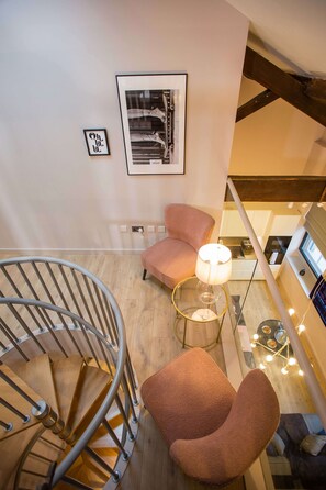 Apartment - Spacious 3-bed Retreat Modern Super Central (Manchester)