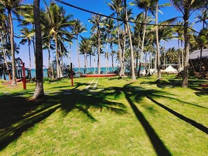 Premier Tent, Ocean View | Property grounds
