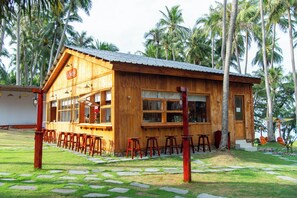 Familietelt - havudsigt | Udendørsområde