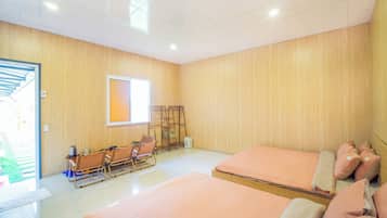 Premier Quadruple Room, Sea View