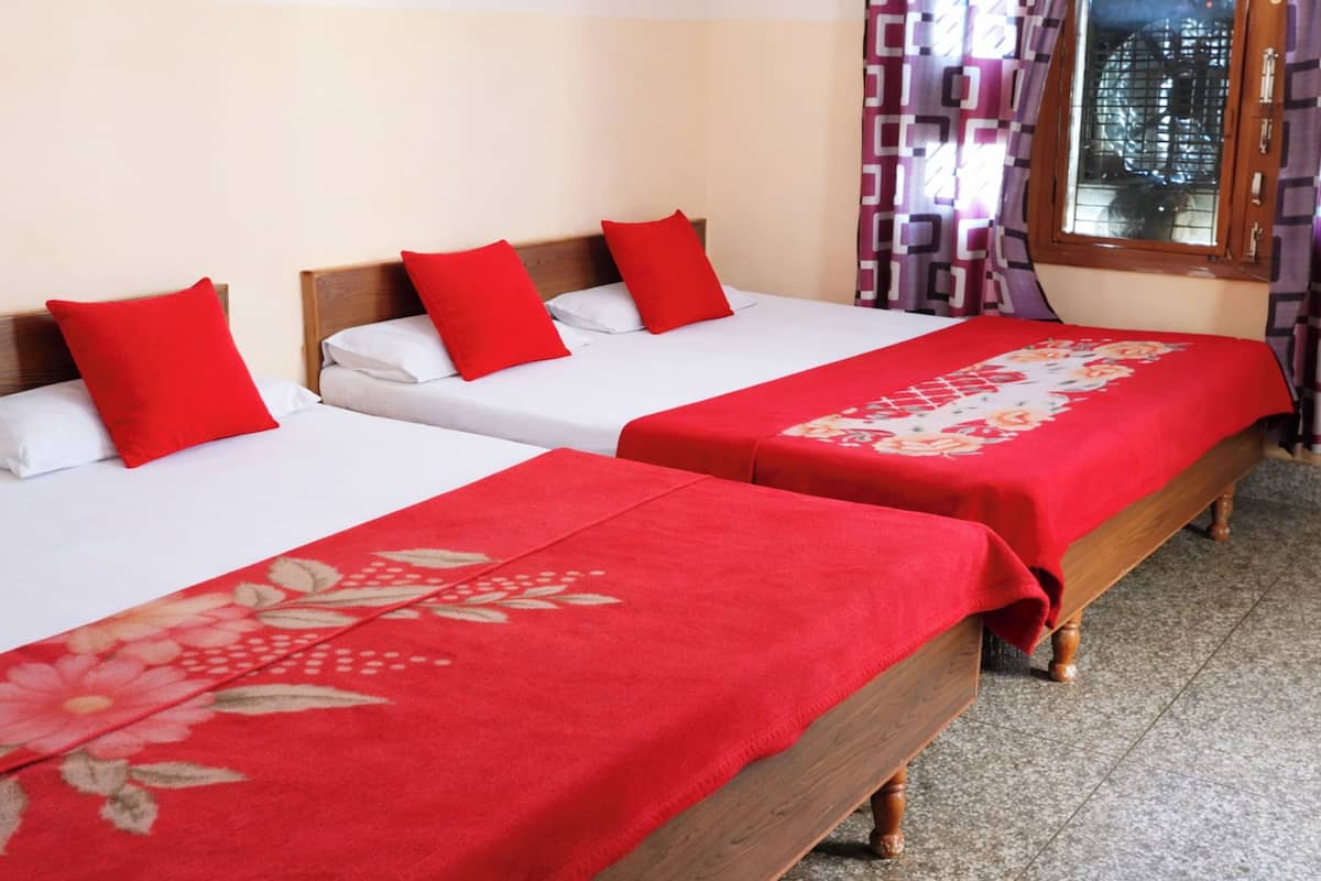 Deluxe Quadruple Room, Air conditioning