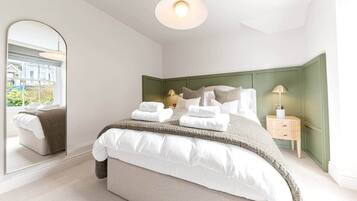 3 Schlafzimmer, Bügeleisen/Bügelbrett, WLAN, Bettwäsche