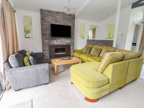 Living area - Honeysuckle Lodge (Abergele)