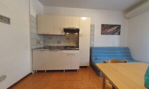 Apartment, 2 Bedrooms, Balcony, City View - Equipped House for a Comfortable Stay in Lignano (Lignano Sabbiadoro)