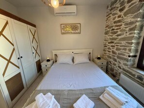 Apartment, 1 Bedroom, Smoking, Balcony | 2 bedrooms - White Stone Apartments With Balcony (Sithonia)