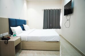 Room - HOTEL DIWAKAR NIWAS (Jaipur)