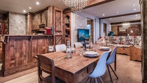 Dining - Courchevel 1850 - 65m² Apt - 4 Guests - Ski-in/Ski-out - Center (Courchevel)