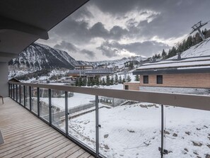 Property grounds - Central Courchevel 1550 apartment, 6/7 people, Wi-Fi, parking, spa access (Courchevel 1550)