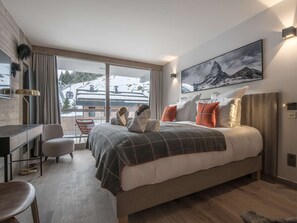 Room - Central Courchevel 1550 apartment, 6/7 people, Wi-Fi, parking, spa access (Courchevel 1550)