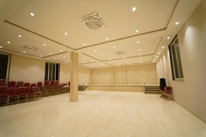 套房, 阳台 | 住宿内部