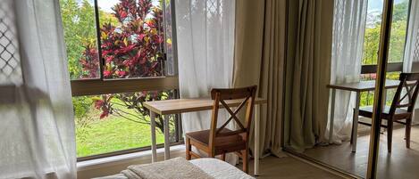 1 habitación, internet y ropa de cama