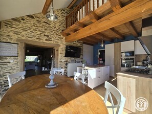 Dining - Perigord house, pool, pets allowed (Jumilhac-le-Grand)