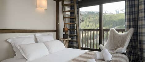 4 bedrooms, free WiFi