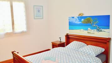 3 bedrooms, WiFi, bed sheets