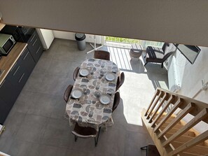 Dining - Studio loft sea view - 4 guests (Fleury-Saint-Pierre-la-Mer)