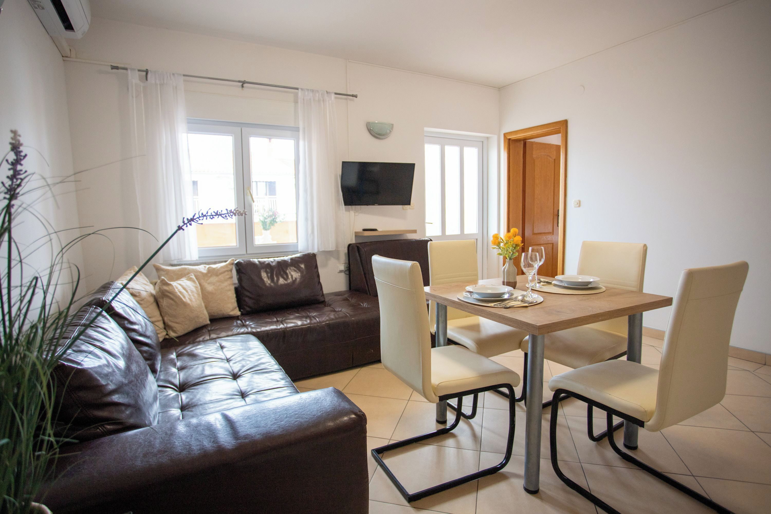 Standard Apartment, Multiple Bedrooms (Comfort Apartment 3 Vrsar) | Dining