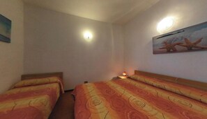 Apartment, 2 Bedrooms, Balcony, City View - Vacation Home in a Quiet Area (Lignano Sabbiadoro)