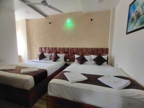 Habitación familiar | Escritorio y wifi gratis