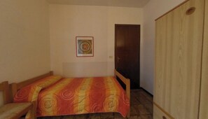 Apartment, 2 Bedrooms, Balcony, City View - Inviting Accommodation With Swimming Pool (Lignano Sabbiadoro)