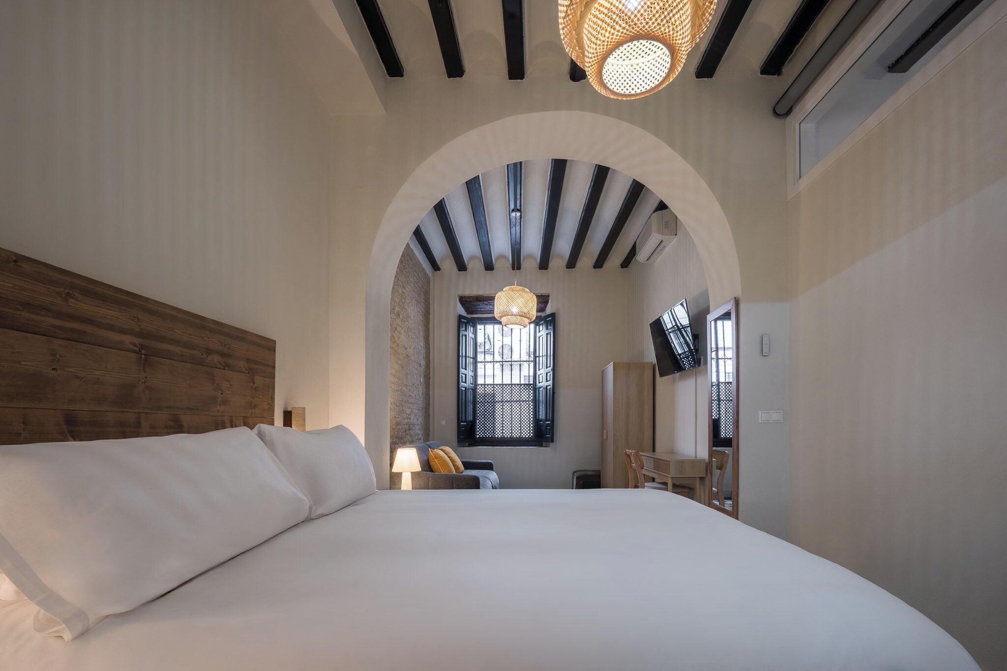 Premium Double Room | Desk, laptop workspace, iron/ironing board, free WiFi