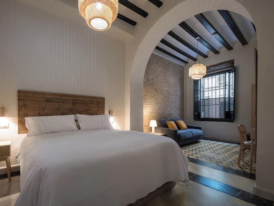 Premium Double Room | Desk, laptop workspace, iron/ironing board, free WiFi