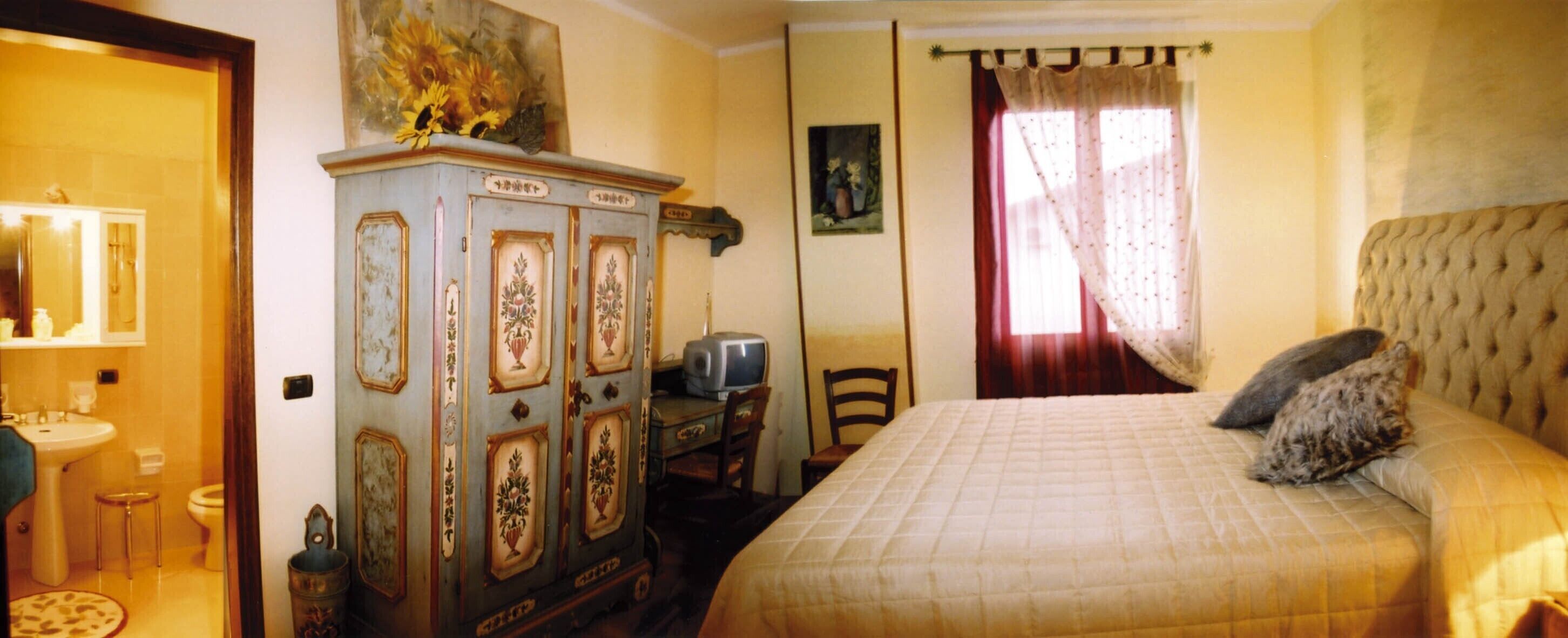 Kahden hengen classic-huone (yksi tai kaksi sänkyä), tupakointi kielletty, näköala puutarhaan