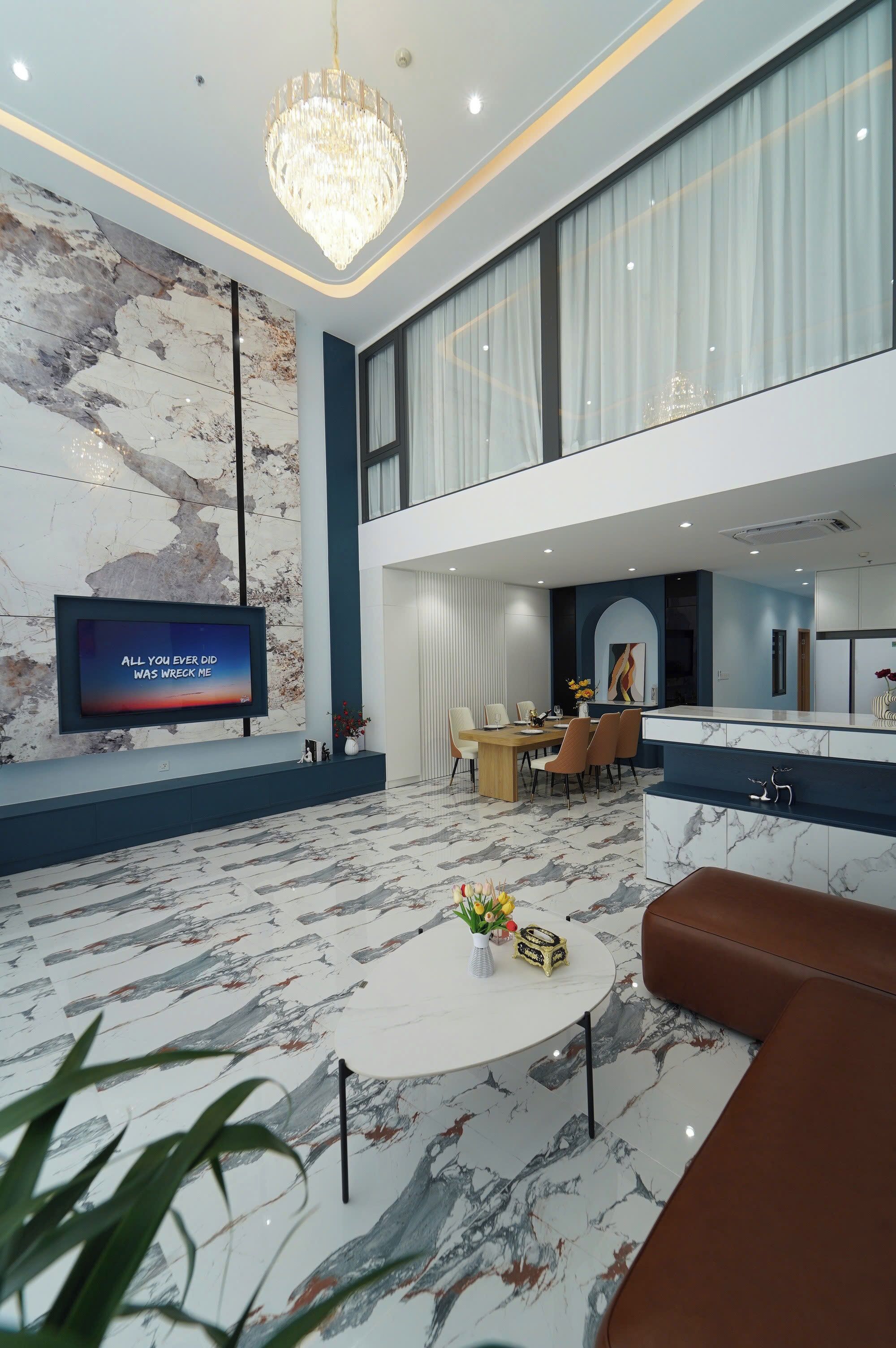 Double Room | Lobby