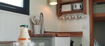 Enjoy glamping in Penberth! Beautiful sea views, peace & calm. Sleeps up to four