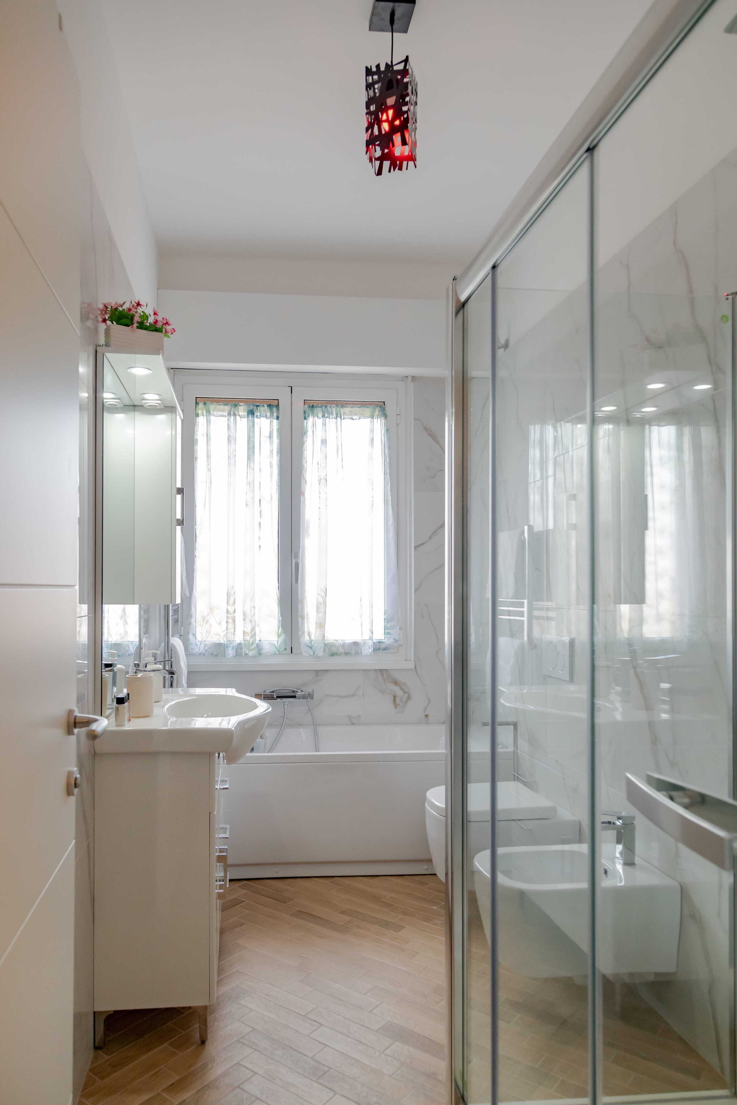 Classic Apartment, Balcony | Bathroom