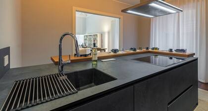 MXP Airport- Villa with Parking -Villa Ceratti -CIN: IT012040C2873Q734M