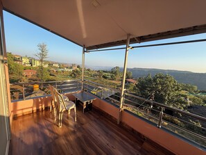 Executive Room, Balcony | View from room - Hotel Mahabaleswer Mount View (Mahabaleshwar)