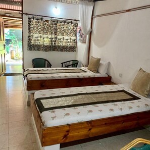 Comfort-Doppel- oder -Zweibettzimmer