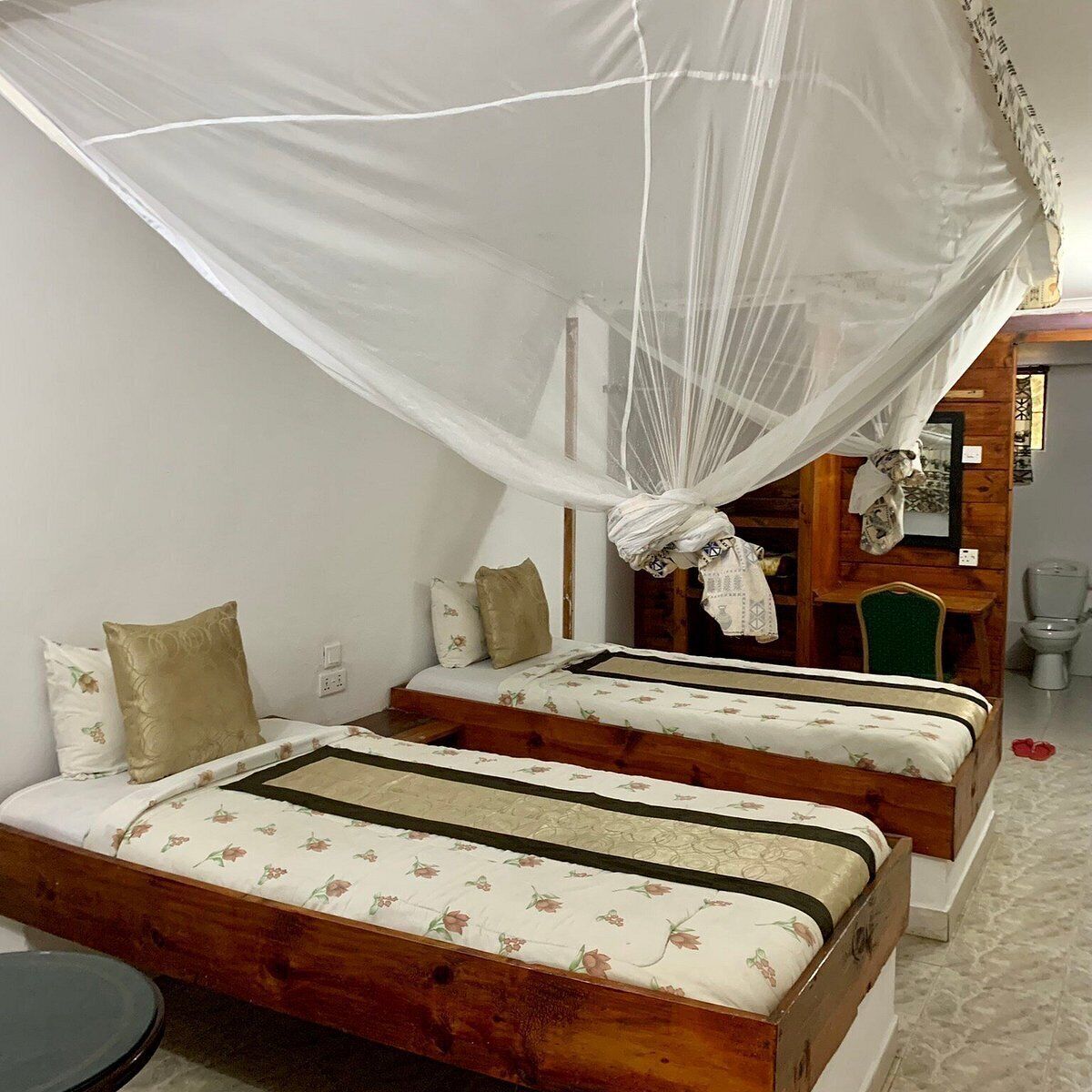 Comfort-Doppel- oder -Zweibettzimmer