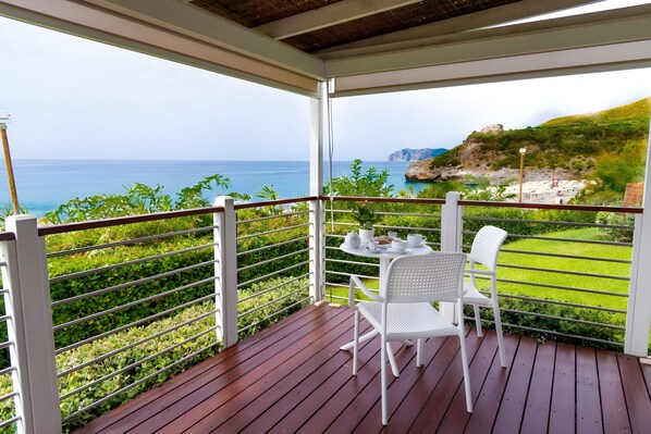 Family Mobile Home, Multiple Bedrooms, Sea Facing (Sea View - 40 Parallelo Premium) | Terrace/patio - Sea View - 40 Parallelo Mobile Home (Camerota)