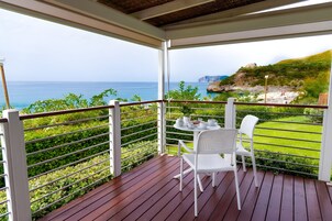 Family Mobile Home, Multiple Bedrooms, Sea Facing (Sea View - 40 Parallelo Premium) | Terrace/patio