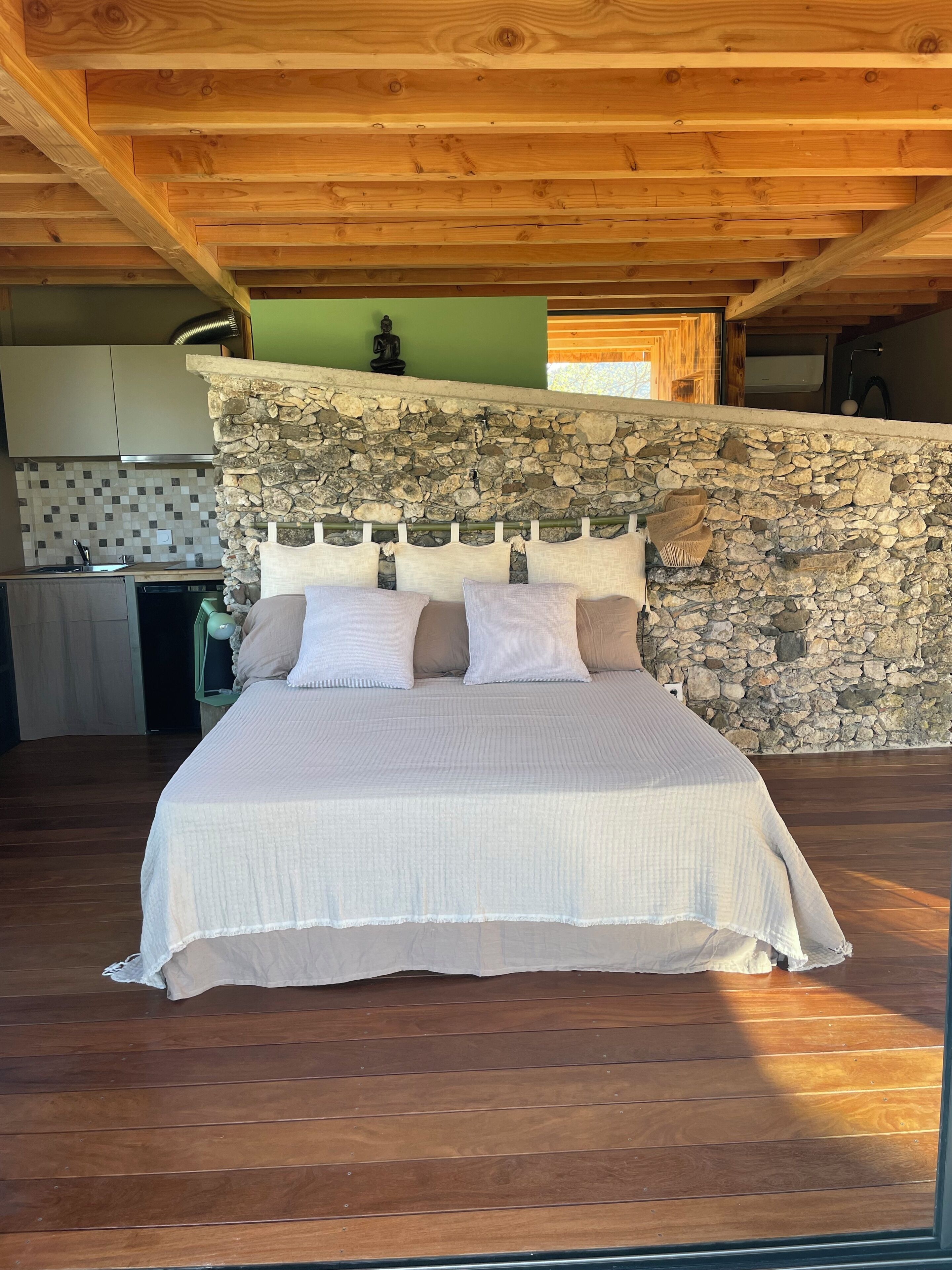 1 chambre, Wi-Fi gratuit, draps fournis