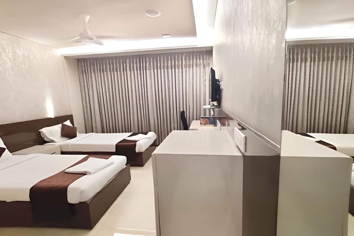 Kahden hengen deluxe-huone (yksi tai kaksi sänkyä), kaupunkinäköala