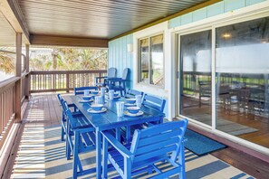 Interior - Ocean Views + Bbqs: Group Getaway in Palm Coast! (Palm Coast)