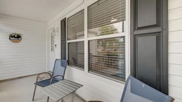 House (2 Bedrooms) | Bahagian dalam