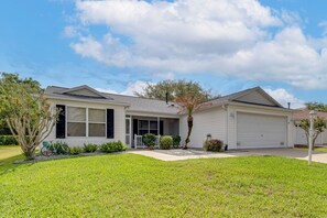 Interior - Golf + Poolside Bliss! Retreat 2 Mi to Lake Sumter (The Villages)