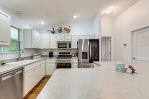 Interior - Golf + Poolside Bliss! Retreat 2 Mi to Lake Sumter (The Villages)