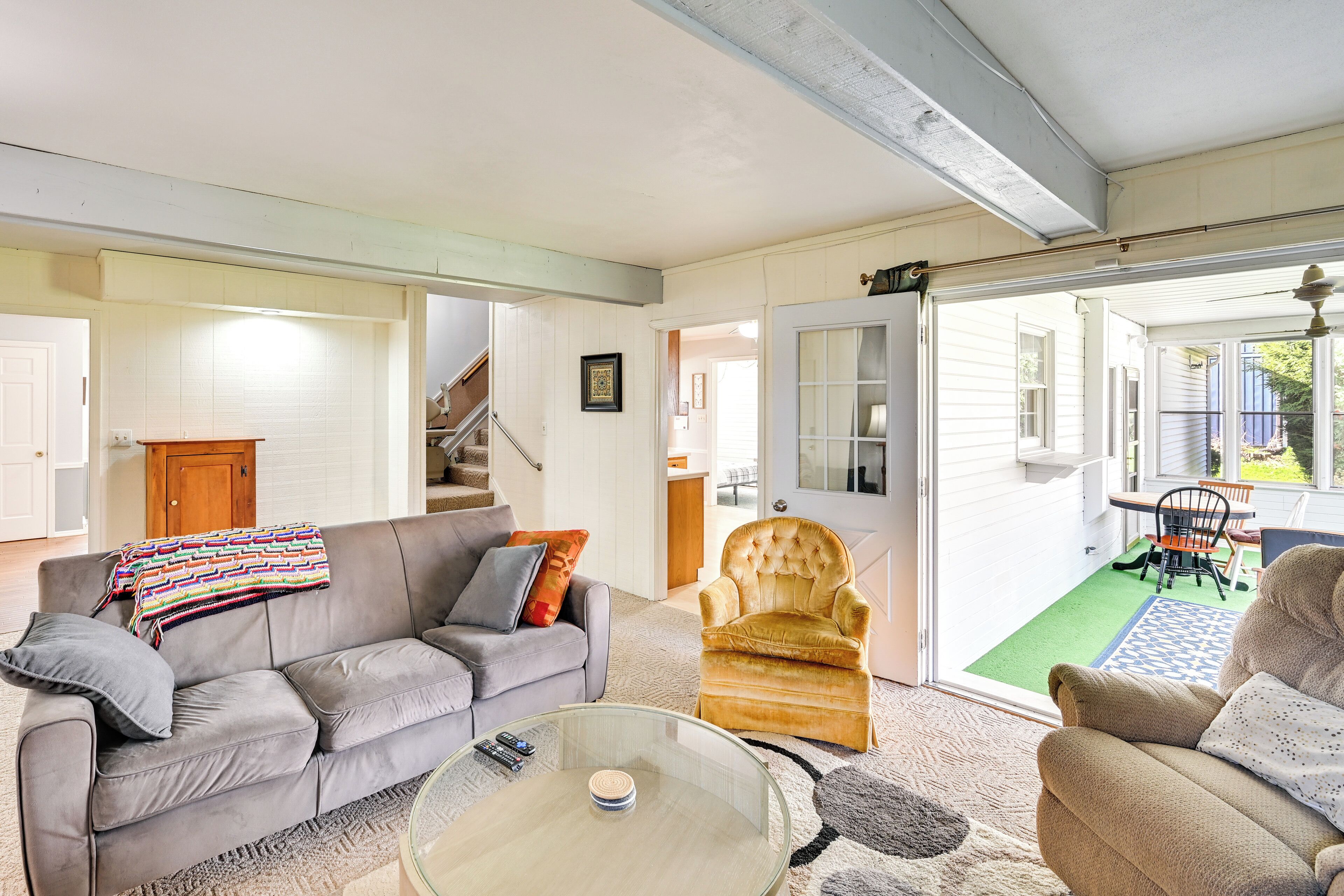 House (6 Bedrooms) | Interior