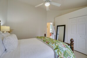 Interior - Gated Home w/ Pool, On-site Golf in Port Charlotte (Port Charlotte)